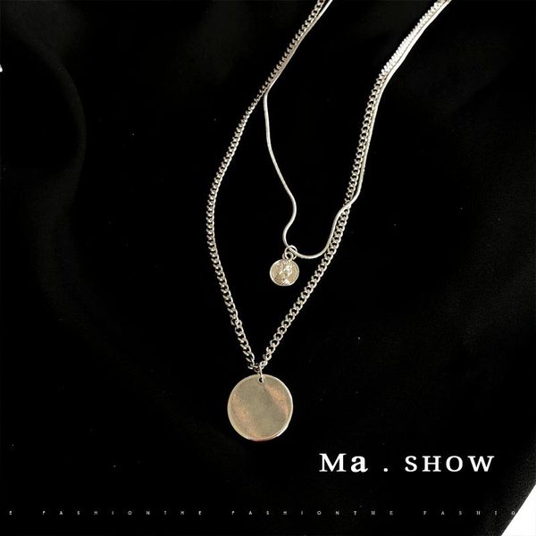 set of human head pendant necklace designed by a small number of ins collarbone chain women simple temperament choker trend, Silver
set of human head pendant necklace designed by a small number of ins collarbone chain women simple temperament choker trend, Silver