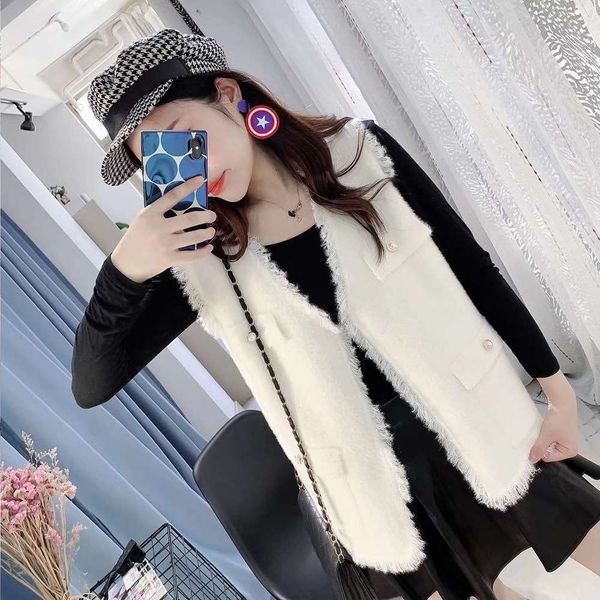 early spring 2021 new double-sided imitation mink veet knitted cardigan coat loose sweater vt, Black;white
early spring 2021 new double-sided imitation mink veet knitted cardigan coat loose sweater vt, Black;white