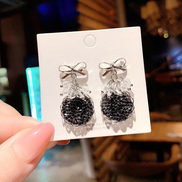 925 silver needle high-end bow rhinestone zircon earrings for women korean internet fashionable and popular earrings, Golden
925 silver needle high-end bow rhinestone zircon earrings for women korean internet fashionable and popular earrings, Golden