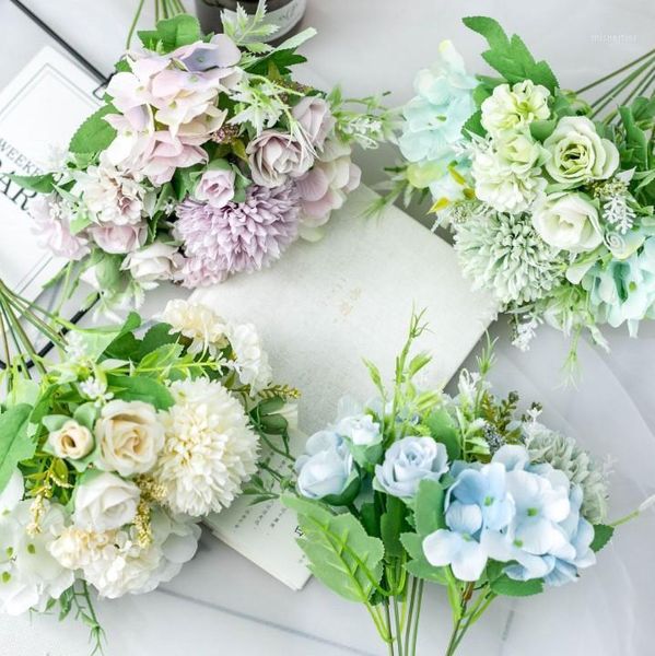 artificial rose bud simulation rose wedding holding bouquet wedding pgraphy props floral home decoration decorative flowers1
artificial rose bud simulation rose wedding holding bouquet wedding pgraphy props floral home decoration decorative flowers1