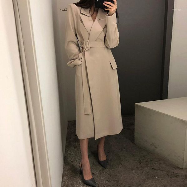 women spring autumn new fashion autumn winter simple retro lapel long section with sashes long sleeve windbreaker1, White;black
women spring autumn new fashion autumn winter simple retro lapel long section with sashes long sleeve windbreaker1, White;black