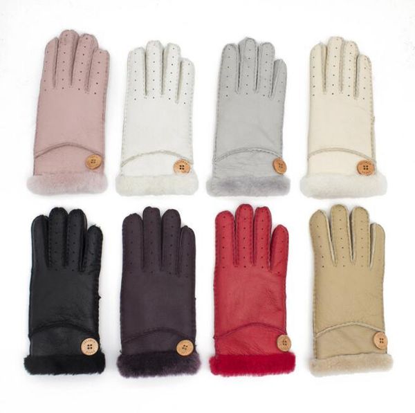 fur integrated leather wooden buckle women' gloves for autumn and winter outdoor riding to keep warm and windproof, Blue;gray
fur integrated leather wooden buckle women' gloves for autumn and winter outdoor riding to keep warm and windproof, Blue;gray