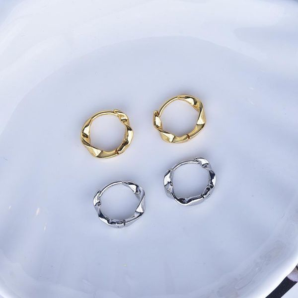 2020 trendy 925 sterling silver earring for women jewelry gold geometric hoop earrings girl engagement accessories gifts kofsac1, Golden;silver
2020 trendy 925 sterling silver earring for women jewelry gold geometric hoop earrings girl engagement accessories gifts kofsac1, Golden;silver