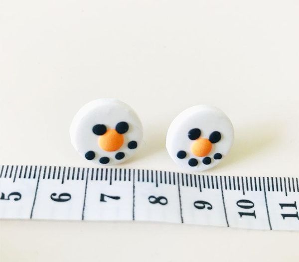 snowman polymeric clay christmas earrings for women cute christmas tree stud earring fashion jewelry gift accessories drop11, Golden;silver
snowman polymeric clay christmas earrings for women cute christmas tree stud earring fashion jewelry gift accessories drop11, Golden;silver
