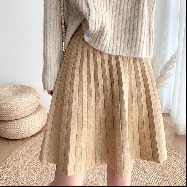 autumn winter knitting casual skirt women 2020 womens pleated elastic high waist thick warm skirt womens mini skirts clothes, Black
autumn winter knitting casual skirt women 2020 womens pleated elastic high waist thick warm skirt womens mini skirts clothes, Black