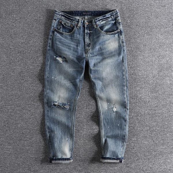 2020 new arrival beggar's hole slim jeans men's paint point versatile capris boot pants jeans trouser 0596, Blue
2020 new arrival beggar's hole slim jeans men's paint point versatile capris boot pants jeans trouser 0596, Blue