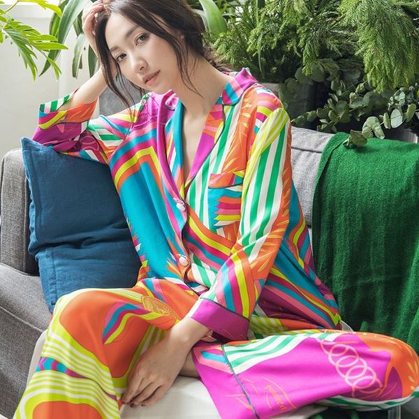 casual fashion pajamas woman autumn cardigan long sleeve woman sleepwear 2 pieces pyjamas women ladies 201027, Black;red
casual fashion pajamas woman autumn cardigan long sleeve woman sleepwear 2 pieces pyjamas women ladies 201027, Black;red