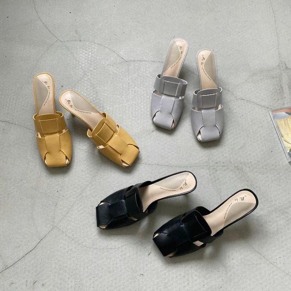 dxfan cuts-out weaving elegant kitten heel women mules brand design slides sandals shoes women square toe outdoor slippers, Black
dxfan cuts-out weaving elegant kitten heel women mules brand design slides sandals shoes women square toe outdoor slippers, Black
