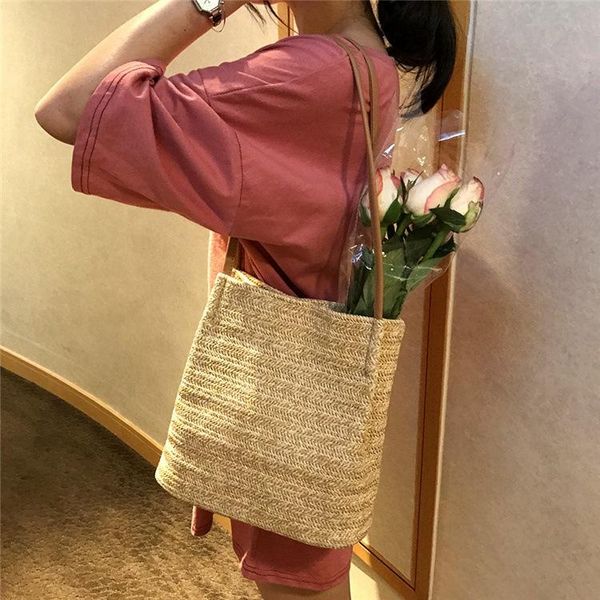 cross body straw bag women 2021 portable beach simple woven one shoulder bucket fire large capacity female
cross body straw bag women 2021 portable beach simple woven one shoulder bucket fire large capacity female
