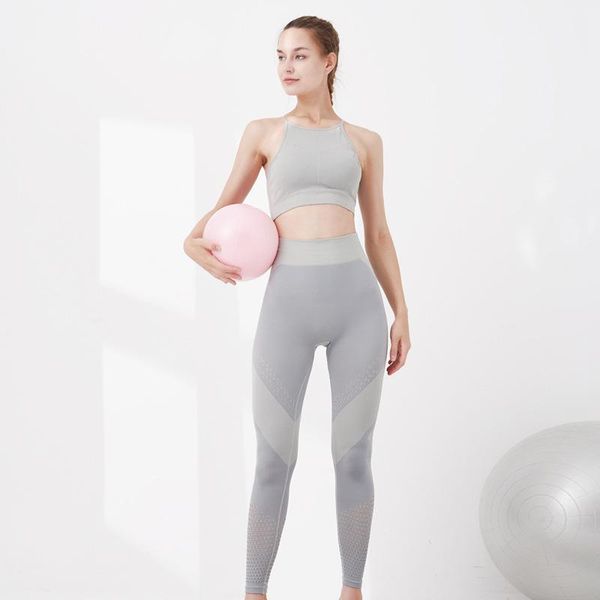 yoga outfits women vital seamless set fitness clothing high waist gym leggings+padded push up sports bra running sportswear track suit, White;red
yoga outfits women vital seamless set fitness clothing high waist gym leggings+padded push up sports bra running sportswear track suit, White;red