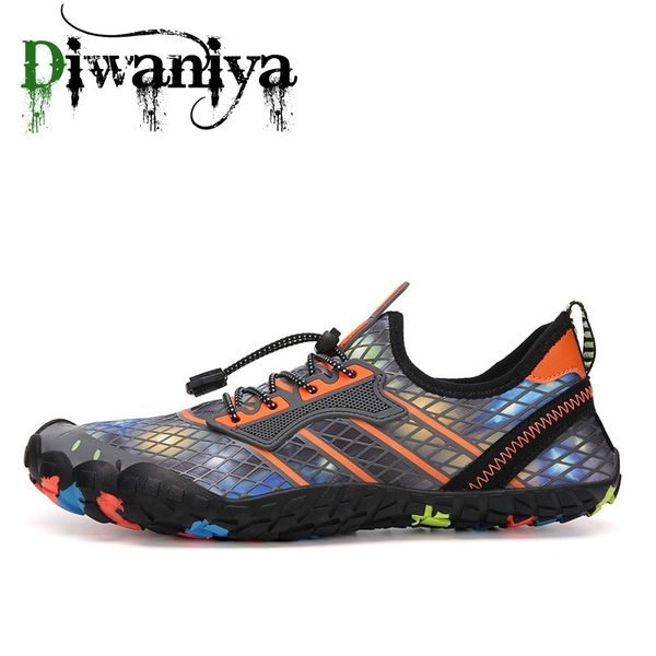 men beach summer wading casual shoes swimming on surf quick-drying sneakers skin sock striped man water shoes large size y200420, Black
men beach summer wading casual shoes swimming on surf quick-drying sneakers skin sock striped man water shoes large size y200420, Black