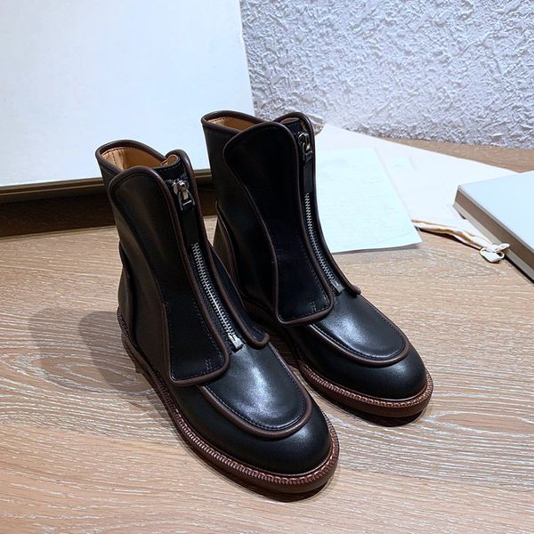 2021 designer boot fashion flat bottom boots mami women party martin ankle booties shoes with rivets and zipper quality, Black
2021 designer boot fashion flat bottom boots mami women party martin ankle booties shoes with rivets and zipper quality, Black