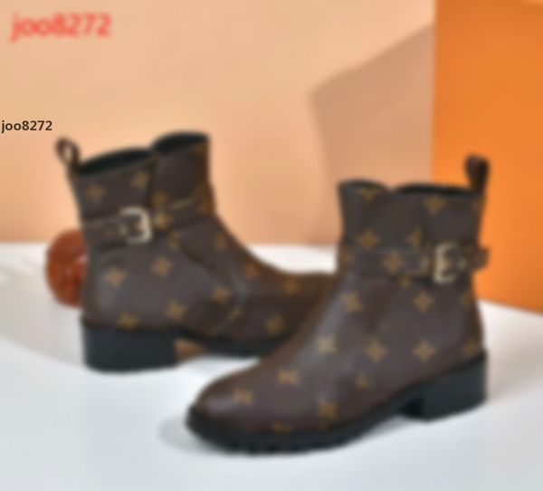 leather arrival women men casual 8272chaussures casual shoes british fashion shoes patent leather for lady color 8272 q11, Black
leather arrival women men casual 8272chaussures casual shoes british fashion shoes patent leather for lady color 8272 q11, Black