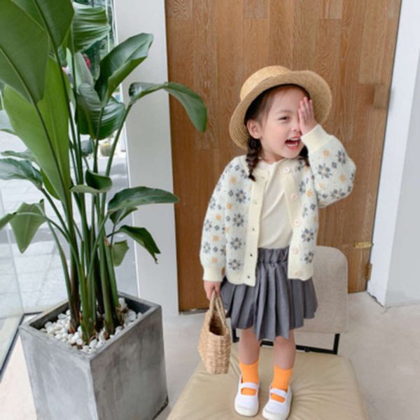 autumn children's 2020 spring new foreign thin sweater small and medium-sized girls wear korean sle cardigan coat, Black
autumn children's 2020 spring new foreign thin sweater small and medium-sized girls wear korean sle cardigan coat, Black