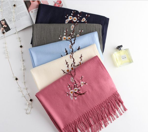 autumn and winter new plum blossom embroidered cashmere scarves for women tassels 201006, Blue;gray
autumn and winter new plum blossom embroidered cashmere scarves for women tassels 201006, Blue;gray