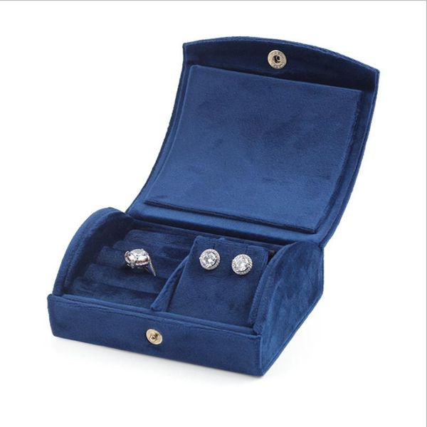 2020 new portable delicate earrings stud earrings pendant jewelry box festival gift ring storage case, Pink;blue
2020 new portable delicate earrings stud earrings pendant jewelry box festival gift ring storage case, Pink;blue