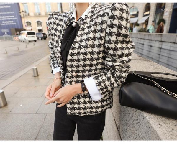 woolen jacket outerwear female 2020 winter new korean fashion plaid double-breasted office lady women tweed short coats1, Black;brown
woolen jacket outerwear female 2020 winter new korean fashion plaid double-breasted office lady women tweed short coats1, Black;brown