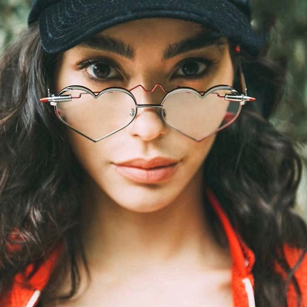 new fashion heart shape sunglasses women 2019 gothic bullet ecg glasses silver mirror gafas de sol mujer, White;black
new fashion heart shape sunglasses women 2019 gothic bullet ecg glasses silver mirror gafas de sol mujer, White;black