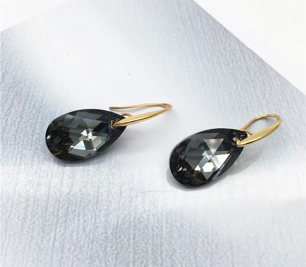 г-жа бетти кристаллов высокого качества от swarovski ангел слеза дешевый крюк серьги bijoux ювелирные изделия помищения для women11, Silver
г-жа бетти кристаллов высокого качества от swarovski ангел слеза дешевый крюк серьги bijoux ювелирные изделия помищения для women11, Silver