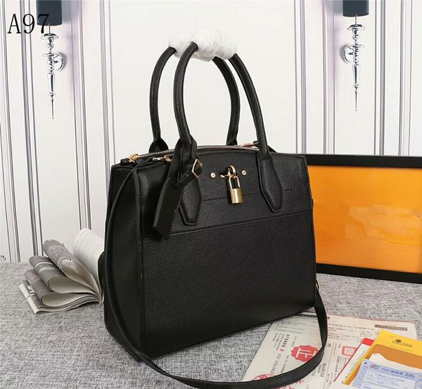 new sales-2020 new designer fashion bags 3 colors handbags for valentine's day holidays' the gift(as8826)
new sales-2020 new designer fashion bags 3 colors handbags for valentine's day holidays' the gift(as8826)