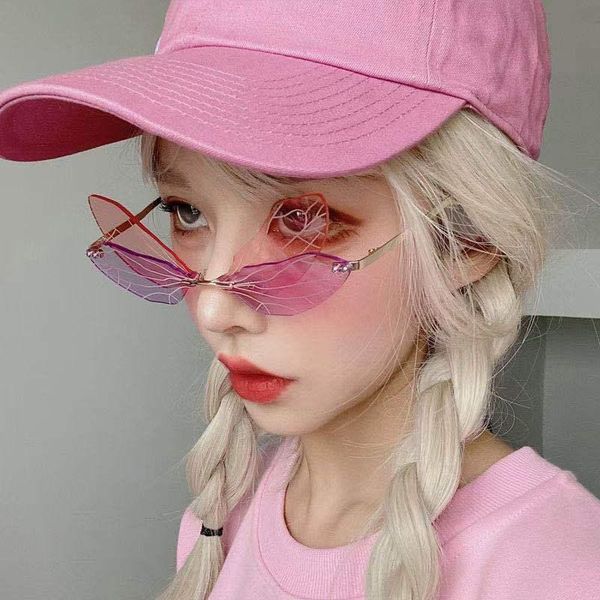 sunglasses creative women fashion gradient dragonfly wing vintage colorful rimless clear lens glasses eyewear gift, White;black
sunglasses creative women fashion gradient dragonfly wing vintage colorful rimless clear lens glasses eyewear gift, White;black