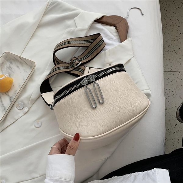 58gcf s2020 new korean fashion black versatile pu leather wide fashion simple one strap bag shoulder bagshoulder ucwf6 bag messenger
58gcf s2020 new korean fashion black versatile pu leather wide fashion simple one strap bag shoulder bagshoulder ucwf6 bag messenger
