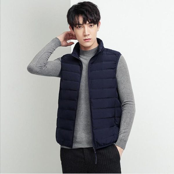 2020 mens new autumn warm sleeveless jacket male winter casual waistcoat men vest plus size clothes1, Black;white
2020 mens new autumn warm sleeveless jacket male winter casual waistcoat men vest plus size clothes1, Black;white