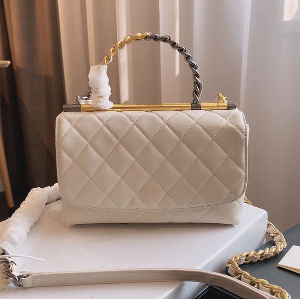 2020 fashion style sheepskin womens shoulder bag color matching metal thick chain handbag luxurys designers bags messenger bag five colors
2020 fashion style sheepskin womens shoulder bag color matching metal thick chain handbag luxurys designers bags messenger bag five colors