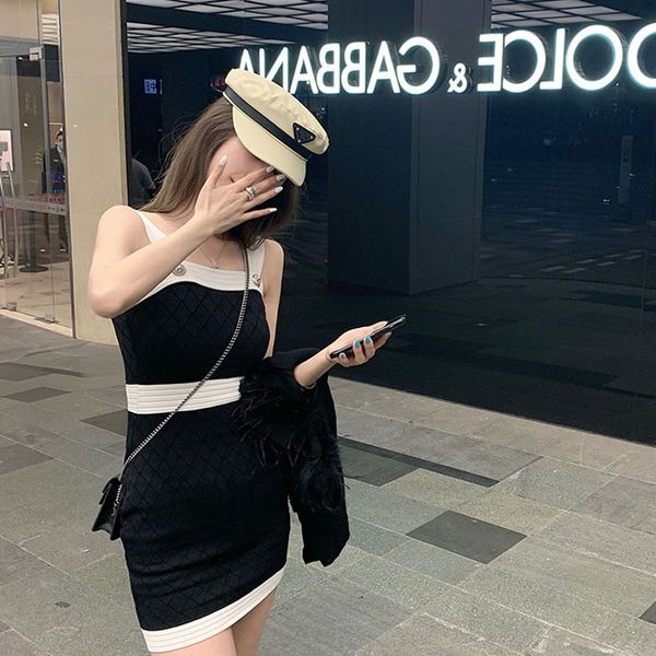 net red suspender dress for women in summer with suspender sling thin high waist short sleeveless back skirt short skirt 2020 new amykl, Black;gray
net red suspender dress for women in summer with suspender sling thin high waist short sleeveless back skirt short skirt 2020 new amykl, Black;gray