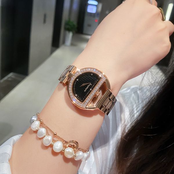 a small number of watches women light diamond inlaid women's fashion watch domineering personality luxury 10 waterproof
a small number of watches women light diamond inlaid women's fashion watch domineering personality luxury 10 waterproof