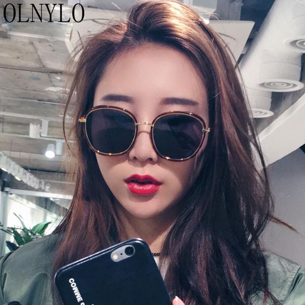 new women lady sunglasses square oversize frame sun glasses female brand uv400 outdoor drivers lentes mujer, White;black
new women lady sunglasses square oversize frame sun glasses female brand uv400 outdoor drivers lentes mujer, White;black