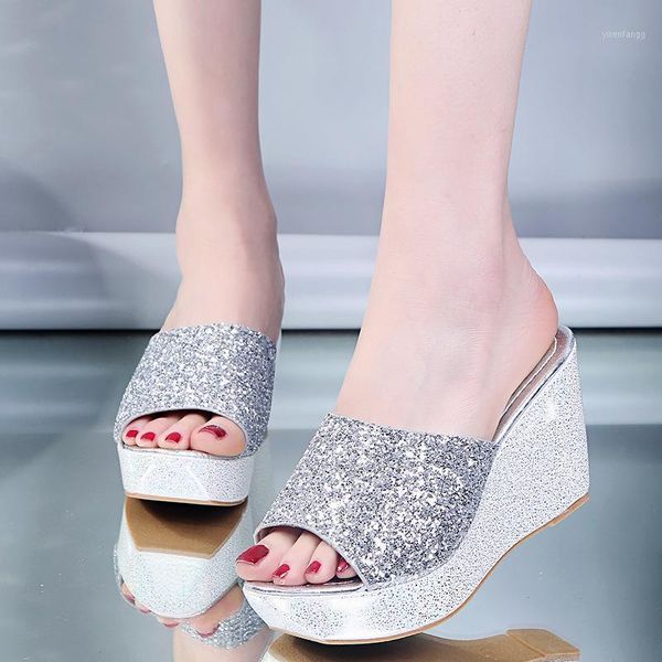 2020 super high heels wedge sandals women summer fashion gold silver glitter platform slippers woman beach casual slide1, Black
2020 super high heels wedge sandals women summer fashion gold silver glitter platform slippers woman beach casual slide1, Black