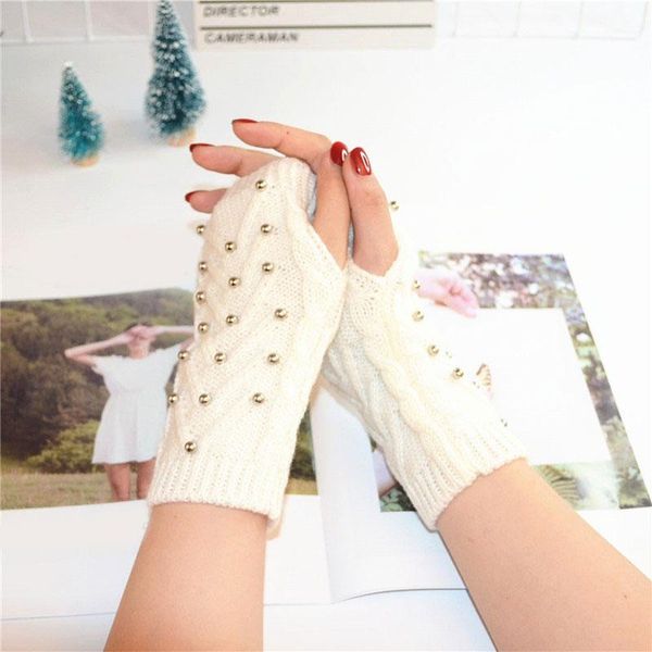 autumn winter women triangle wool fingerless gloves thick soft knitted woolen arm warmers thumb-hole arm sleeve solid color, Blue;gray
autumn winter women triangle wool fingerless gloves thick soft knitted woolen arm warmers thumb-hole arm sleeve solid color, Blue;gray