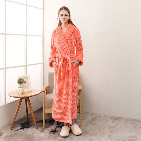 2021 new women's robe autumn winter terry bathrobe solid long sleepwear plus size soft dressing gown with sashes home clothing female h, Black;red
2021 new women's robe autumn winter terry bathrobe solid long sleepwear plus size soft dressing gown with sashes home clothing female h, Black;red