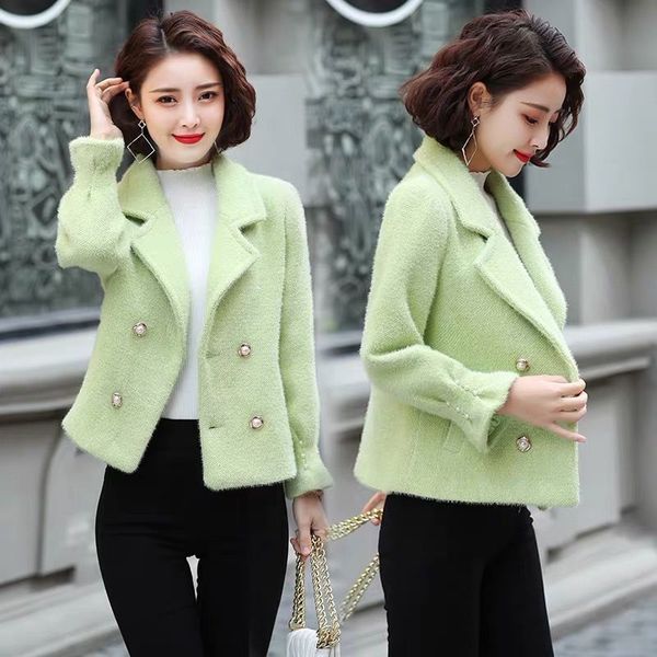 imitation gold mink veet thick coat female short 2021 autumn and winter women's clothing new wild women jacket woolen, Black
imitation gold mink veet thick coat female short 2021 autumn and winter women's clothing new wild women jacket woolen, Black