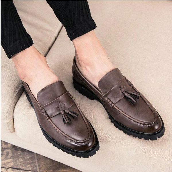 new men brogue moccasins dress shoes formal business oxfords shoes for men italian brand leather flats driving, Black
new men brogue moccasins dress shoes formal business oxfords shoes for men italian brand leather flats driving, Black