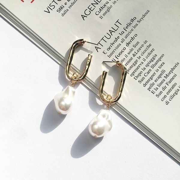 2020 simulated pearl creative geometric gold color metal earrings for women jewelry irregular c shaped long dangle earrings, Silver
2020 simulated pearl creative geometric gold color metal earrings for women jewelry irregular c shaped long dangle earrings, Silver