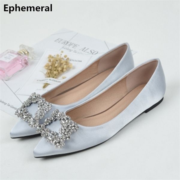 female's colorful diamond flats silk shoes pointed toe party bride footwear larger size 14 3 12 silver red black promotion 1006, Black;white
female's colorful diamond flats silk shoes pointed toe party bride footwear larger size 14 3 12 silver red black promotion 1006, Black;white