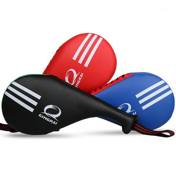 pu leather taekwondo tkd wrist strap portable double paddle kicking target pad kick pad target1, Black;blue
pu leather taekwondo tkd wrist strap portable double paddle kicking target pad kick pad target1, Black;blue