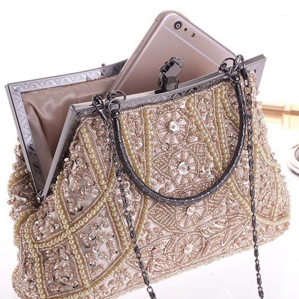evening bags 2021 handbags women designer leather vintage bead sequined bag purse for wedding party banquet1
evening bags 2021 handbags women designer leather vintage bead sequined bag purse for wedding party banquet1