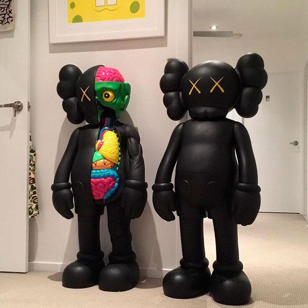 130cm originalfake kaws 4ft door god prototype companion figure with original vinyl action figure perfect design model decoration
130cm originalfake kaws 4ft door god prototype companion figure with original vinyl action figure perfect design model decoration