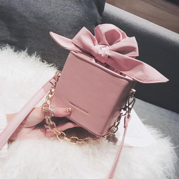 fashion chain handbag small bags women 2020 pink crossbody bag women's bow bucket bag messenger shoulder bags girl sale
fashion chain handbag small bags women 2020 pink crossbody bag women's bow bucket bag messenger shoulder bags girl sale
