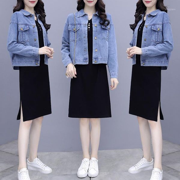 2021 spring and autumn new female embroidered denim jacket carefully machine strapless dress suit1, Black;brown
2021 spring and autumn new female embroidered denim jacket carefully machine strapless dress suit1, Black;brown