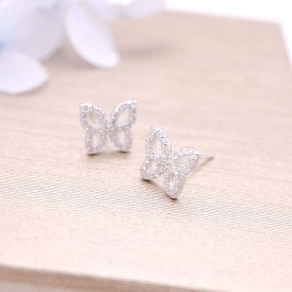 hengsheng s925 silver cross-border one product dropshipping butterfly fashion korean style simple zircon stud earrings for women, Golden
hengsheng s925 silver cross-border one product dropshipping butterfly fashion korean style simple zircon stud earrings for women, Golden