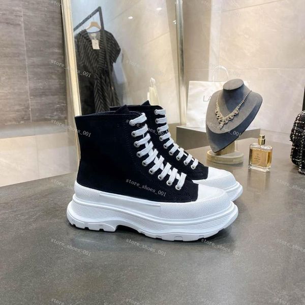 new men's and women's shoes tread slick lace up luxe design star same style casual shoes with box, Black;red
new men's and women's shoes tread slick lace up luxe design star same style casual shoes with box, Black;red