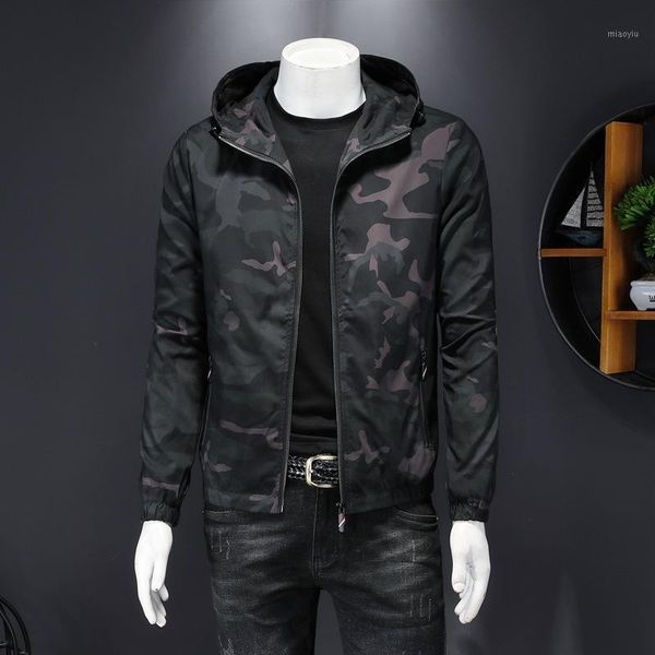 shang european men's clothing han edition men of new fund of 2021 autumn camouflage printed coat young hooded jacket1, Black;brown 
shang european men's clothing han edition men of new fund of 2021 autumn camouflage printed coat young hooded jacket1, Black;brown