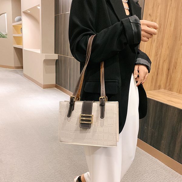 designer bag women bags designer winter fashion small bag women new trendy fashion all match shoulder bag new handbags and purse c1223
designer bag women bags designer winter fashion small bag women new trendy fashion all match shoulder bag new handbags and purse c1223