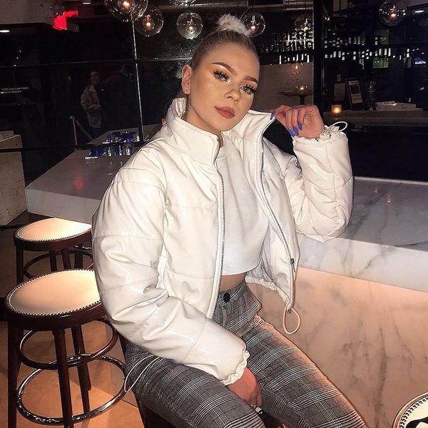 women velvet coat autumn winter warm thicken cotton parkas down jacket students baseball bomber outwear short solid y201026, Black
women velvet coat autumn winter warm thicken cotton parkas down jacket students baseball bomber outwear short solid y201026, Black