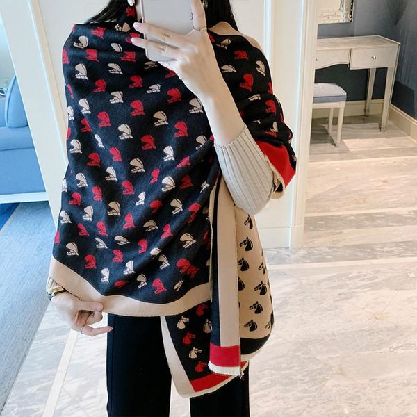 new printed women's scarf in autumn 2020 fashionable cashmere scarf and tassel cashmere shawl hijab women winter, Blue;gray
new printed women's scarf in autumn 2020 fashionable cashmere scarf and tassel cashmere shawl hijab women winter, Blue;gray