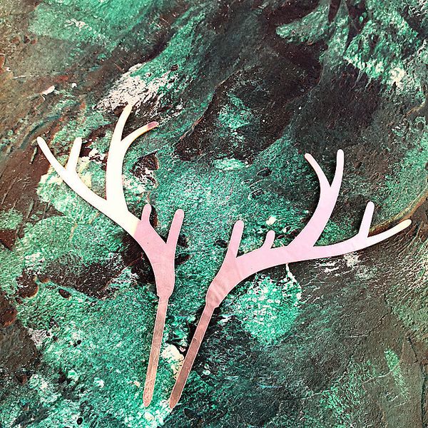 new 2021 acrylic card antler elk cake party decoration 2 no36y
new 2021 acrylic card antler elk cake party decoration 2 no36y